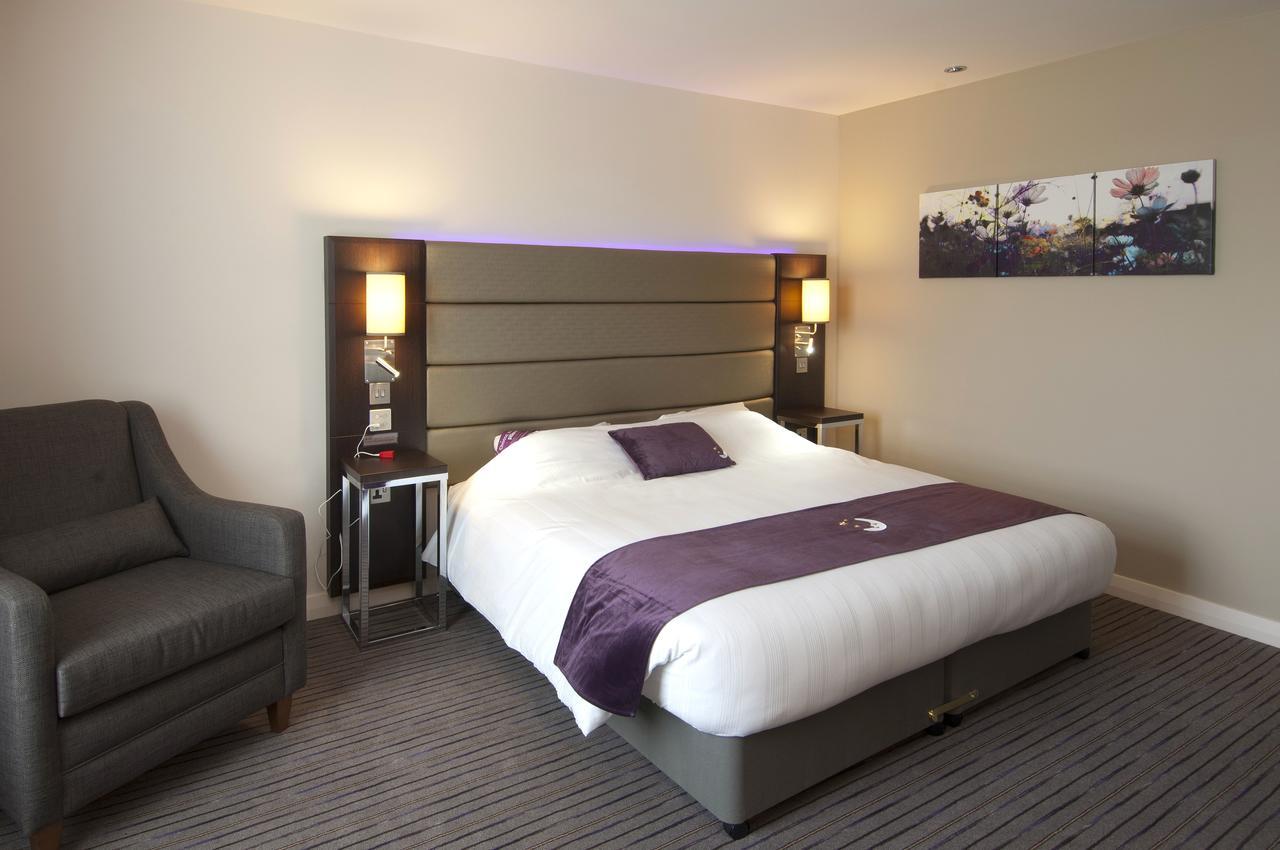 Premier Inn London Eltham Exterior foto