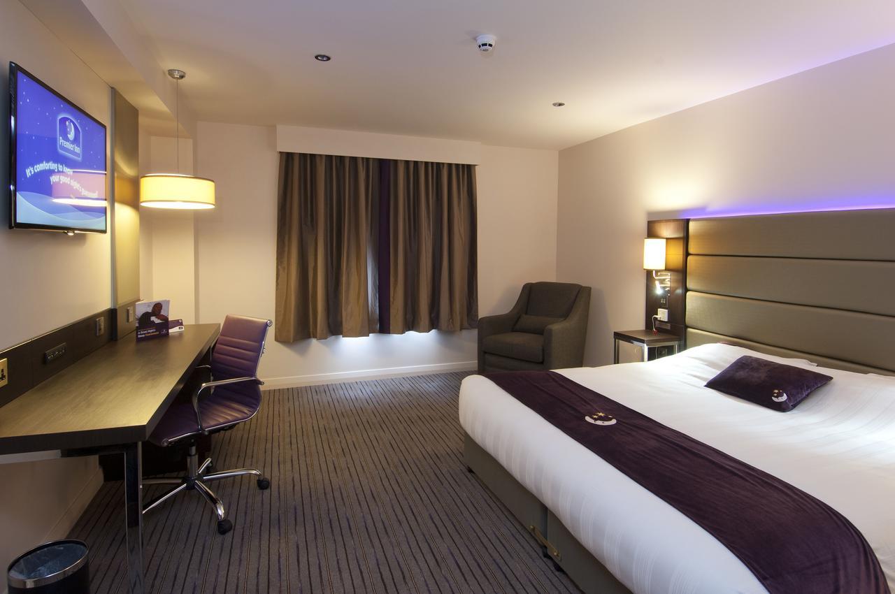 Premier Inn London Eltham Exterior foto